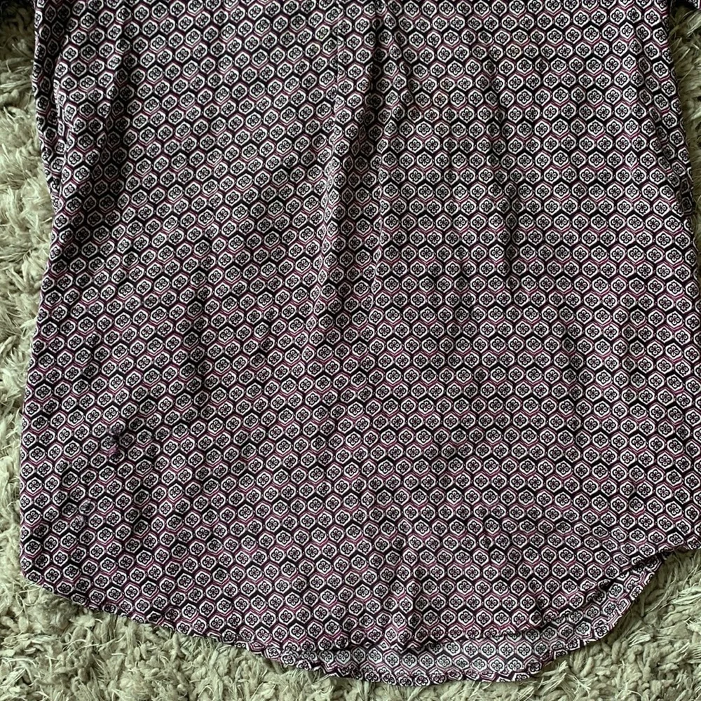 JOIE 100% Silk Blouse - Picture 3 of 12